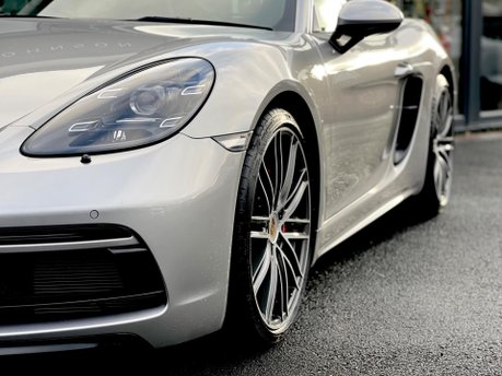 Porsche 718 Cayman CAYMAN GTS PDK 32