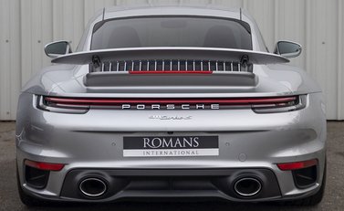 Porsche 911 (992) Turbo S 5