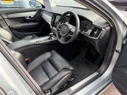 Volvo V90 D4 INSCRIPTION 23