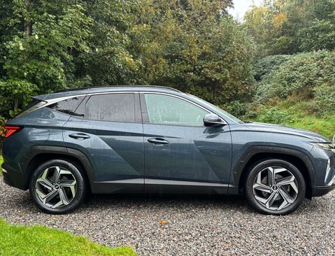 Hyundai TUCSON 1.6 Tucson Ultimate TGDi PHEV 4x4 Auto 4WD 5dr 3