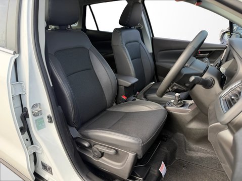 Suzuki S-Cross 1.4 Boosterjet 48V Hybrid Ultra 5dr 19