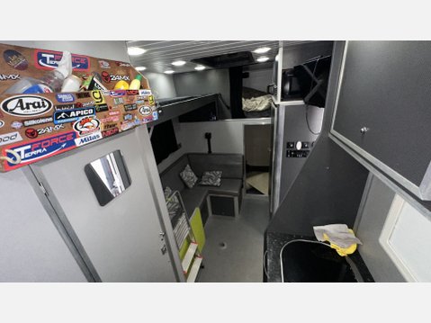 Citroen Relay 3500kg RACE VAN RACE TRUCK MOTORHOME LARGE GARAGE 26