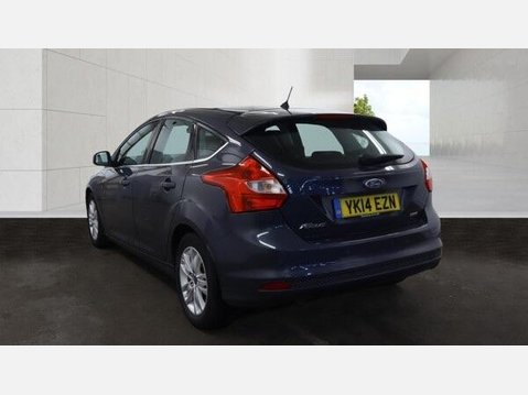 Ford Focus 1.0T EcoBoost Titanium Navigator Euro 5 (s/s) 5dr 4