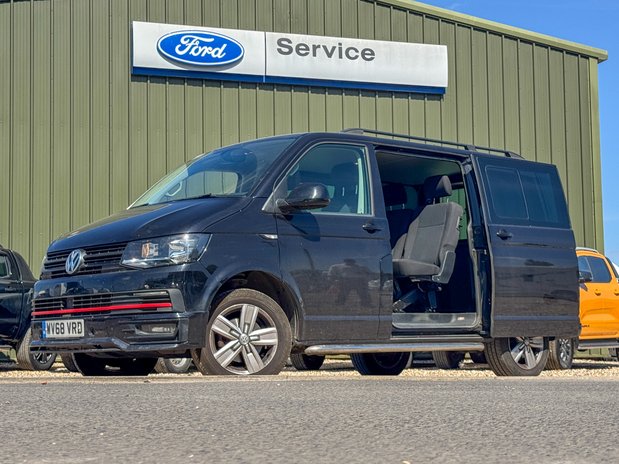 Volkswagen Transporter Crew Cab AUTO SWB L1H1 Low Roof Highline T30 Air Con Alloys Sensors EURO 6 2