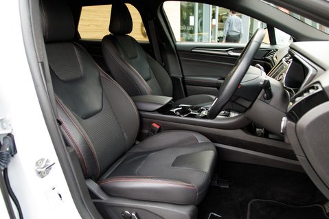 Ford Mondeo ST-LINE 28