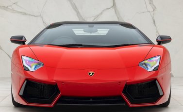 Lamborghini Aventador LP 700-4 Pirelli Edition 4