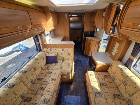 Auto-Trail Chieftain Motor Home 26