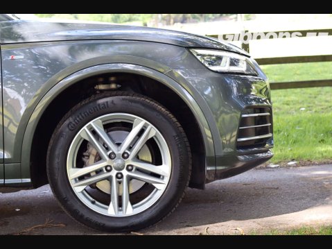 Audi Q5 2.0 Q5 S Line 40 TDI Quattro Semi-Auto 4WD 5dr 45
