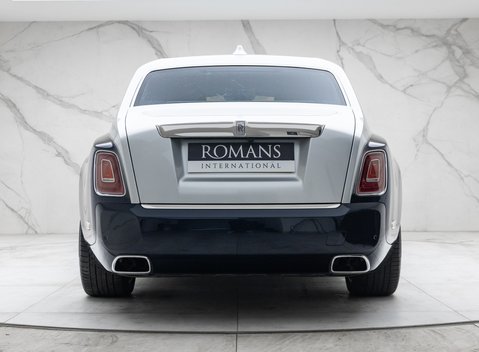 Rolls-Royce Phantom VIII EWB 8