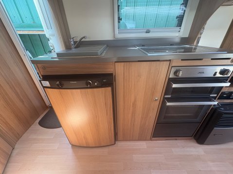 Bailey Pegasus Milan 2011 MODEL 12