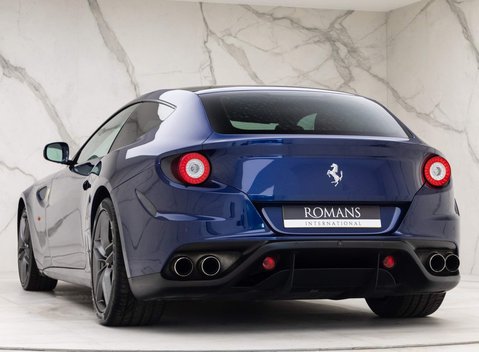 Ferrari FF V12 4