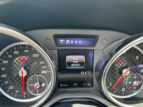 Mercedes-Benz SLC SLC 250 D AMG LINE 31