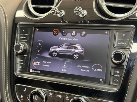 Bentley Bentayga 4.0 V8 SUV 5dr Petrol Auto 4WD Euro 6 (s/s) (550 ps) 53