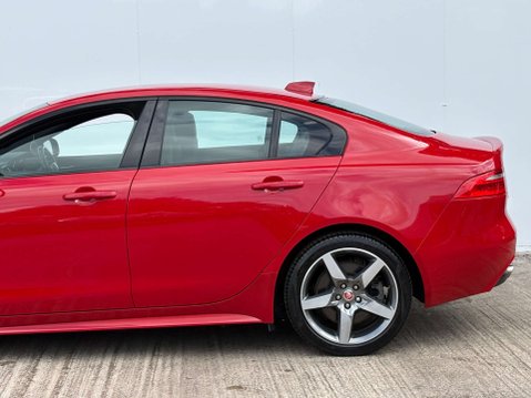 Jaguar XE 2.0 XE R-Sport Auto 4dr 42
