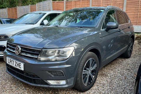 Volkswagen Tiguan SE NAVIGATION TDI BMT DSG -FRONT + REAR CAMERAS  4
