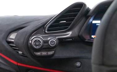 Ferrari 488 Pista 18