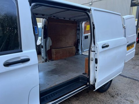 Mercedes-Benz Vito 1.6 111 CDI FWD L2 Euro 6 6dr 31