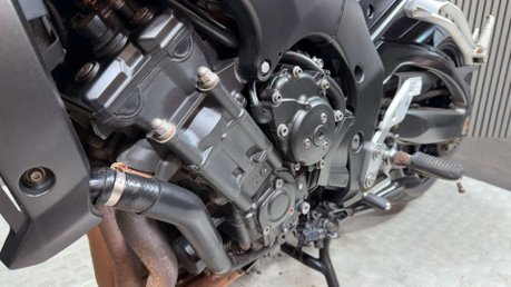 Yamaha FZ1 FAZER 2008 38K GOOD RUNNING PROJECT BIKE SPARES OR REPAIR 12