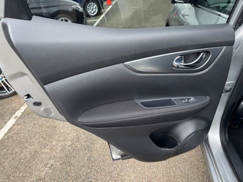 Nissan Qashqai N-CONNECTA DIG-T 42