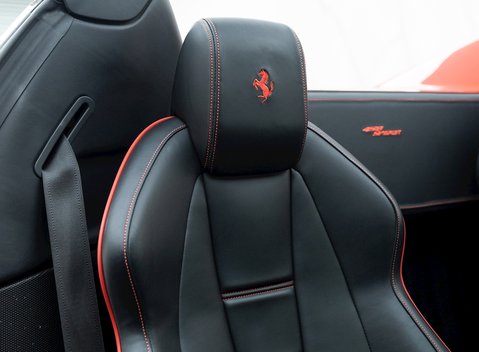 Ferrari 458 Spider 14