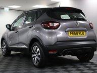 Renault Captur PLAY TCE 22