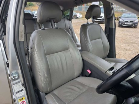 Toyota Prius 1.5 T3 CVT 5dr 21