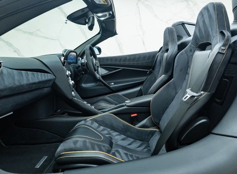 McLaren 720S Spider 23