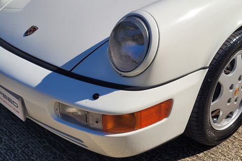 Porsche 911 CARRERA 2 13