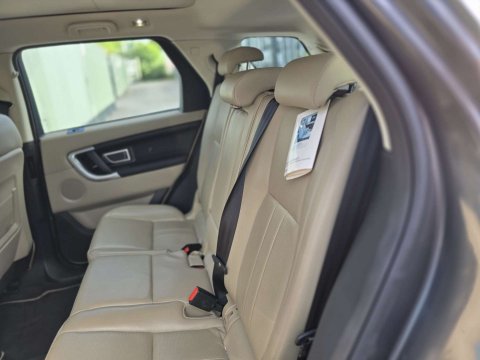 2018 Land Rover Discovery Sport thumbnail 7