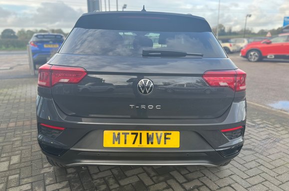 Volkswagen T-Roc BLACK EDITION 1.0 TSI 8