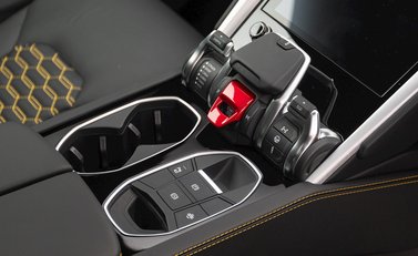 Lamborghini Urus 23