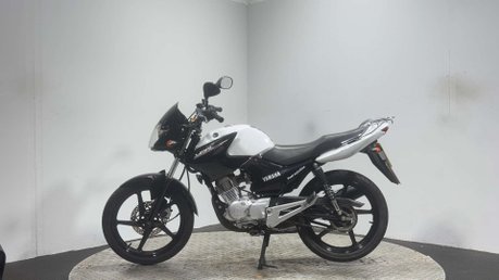 Yamaha YBR 125 2016 ONLY 6K GOOD LOOKING PROJECT BIKE SPARES OR REPAIR 125CC LEARNER 4