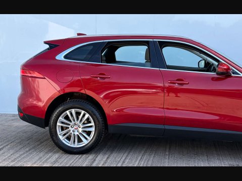 Jaguar F-Pace 2.0 F-PACE Portfolio AWD D Auto 4WD 5dr 13