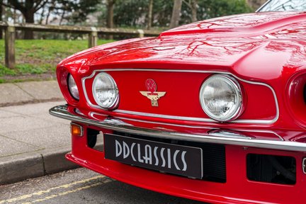 Aston Martin V8 Vantage X-Pack 580X 8