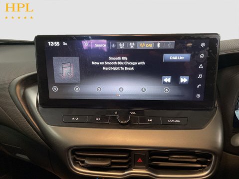 Nissan Juke 1.0 DIG-T N-Connecta SUV 5dr Petrol DCT Auto Euro 6 (s/s) (114 ps) 16