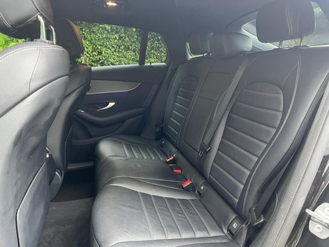 Mercedes-Benz GLC 2.0 GLC300d AMG Line (Premium) Coupe G-Tronic+ 4MATIC Euro 6 (s/s) 5dr 25
