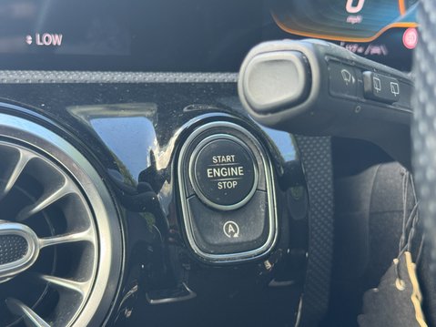 Mercedes-Benz A Class 2.0 A35 AMG (Premium Plus) Hatchback 5dr Petrol SpdS DCT 4MATIC Euro 6 (s/s 27