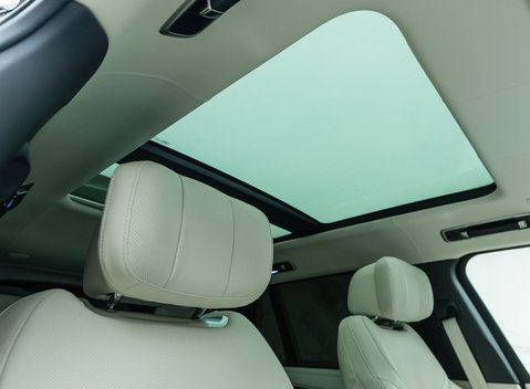 Land Rover Range Rover D350 AUTOBIOGRAPHY LWB 16