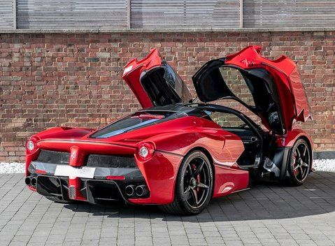 Ferrari LaFerrari 9