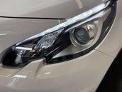 Peugeot 2008 1.2 2008 Allure Premium PureTech S/S 5dr 44