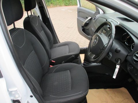 Dacia Logan 0.9 TCe Laureate Euro 6 (s/s) 5dr 24