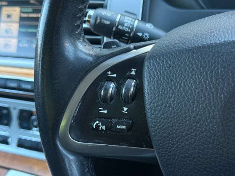 Jaguar XF 2.2d SE Saloon 4dr Diesel Auto Euro 5 (s/s) (190 ps) 67