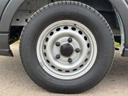 Ford Transit 350 L3H2 130 ps DCIV - Air Con / Sat Nav 32