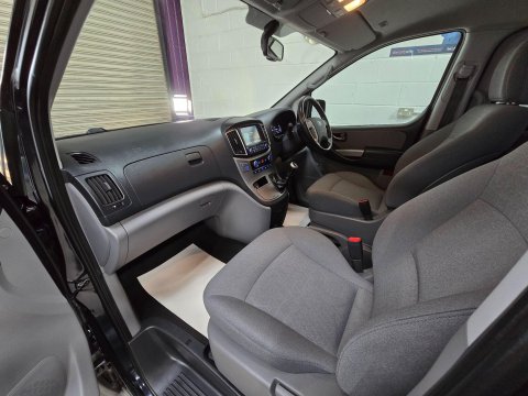Hyundai I800 2.5 CRDi SE Nav Euro 6 5dr 33