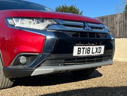 Mitsubishi Outlander DI-D 3 11