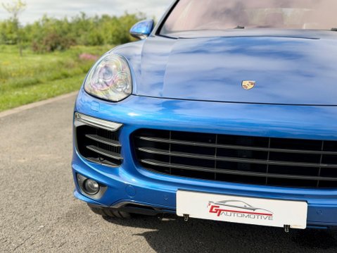 Porsche Cayenne 4.2 TD V8 S TiptronicS 4WD Euro 6 (s/s) 5dr 22