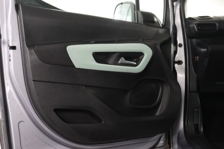 Citroen Berlingo PURETECH FLAIR M S/S 44
