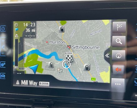 Toyota C-HR 1.8 C-HR Icon HEV CVT 5dr 34