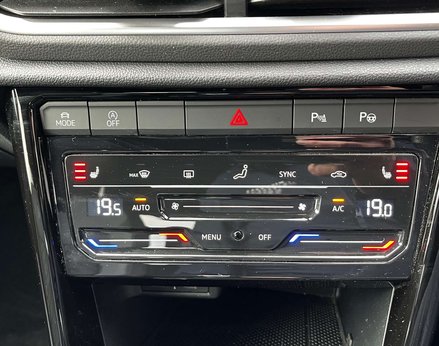 Volkswagen T-Roc 1.5 T-Roc R-Line TSI Semi-Auto 5dr 53