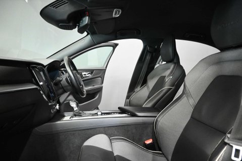 Volvo S60 2.0 S60 R-Design+ T5 Auto 4dr 32